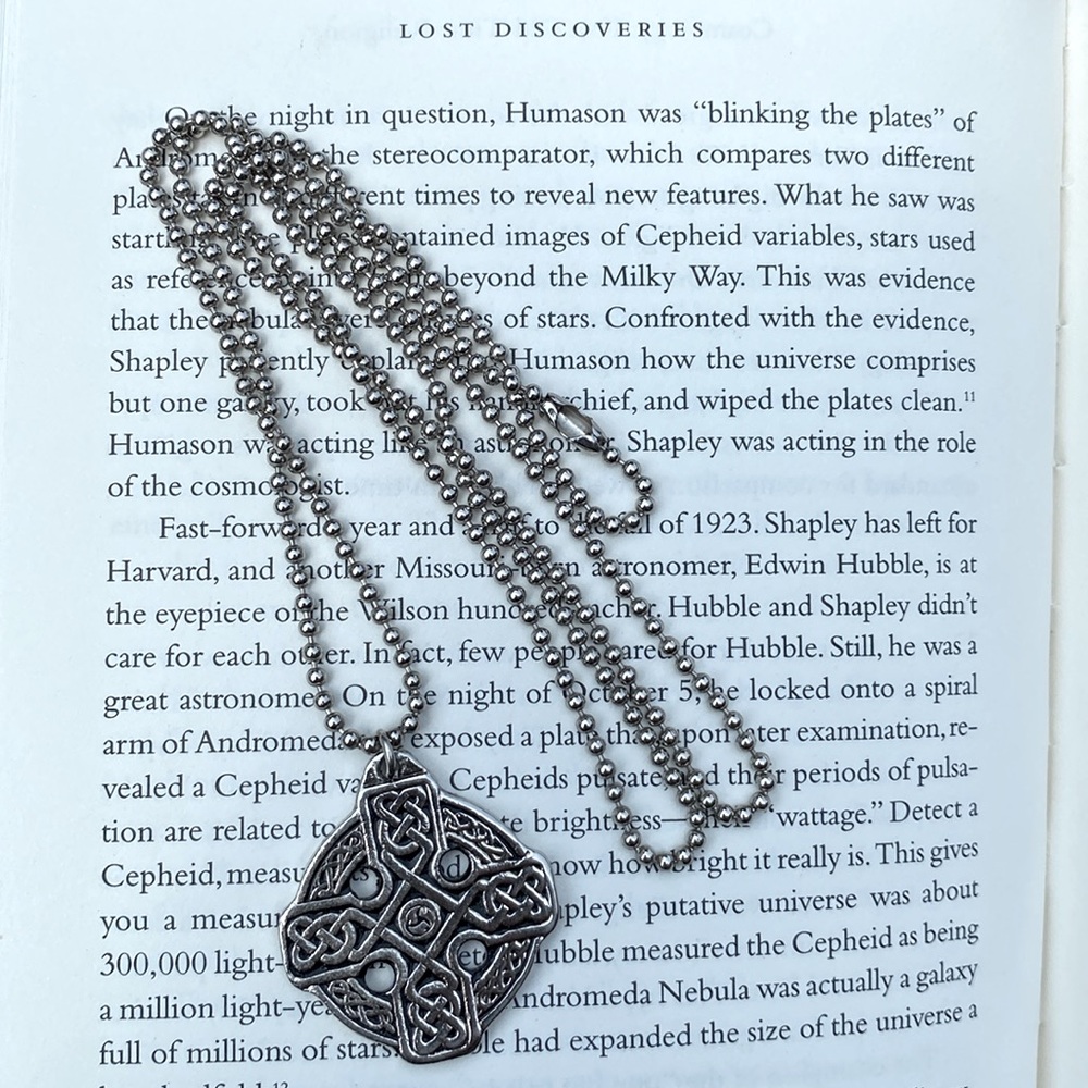 Celtic Pendant & Chain